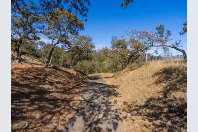 2733 Bennett Ridge Road, Santa Rosa, CA 95404 - Photo 2
