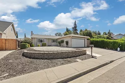 2242 Ross Place, Fairfield, CA 94533 - Photo 4