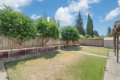 2242 Ross Place, Fairfield, CA 94533 - Photo 34