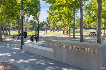 160 Johnson Street, Windsor, CA 95492 - Photo 26