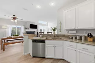 73 Manchester Dr, Fairfield, CA 94533 - Photo 14