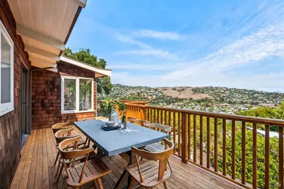 35 Oak Place, Belvedere, CA 94920 - Photo 68