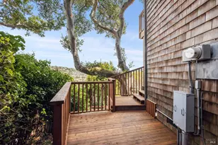 35 Oak Pl, Belvedere, CA 94920 - Photo 32