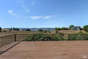 406 Larkin Dr, Benicia, CA 94510 - Photo 32