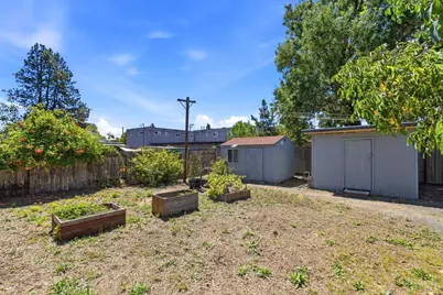 216 Theresa Street, Santa Rosa, CA 95407 - Photo 24