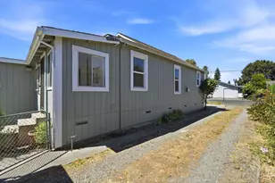 216 Theresa St, Santa Rosa, CA 95407 - Photo 36