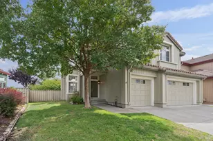 1804 Adobe Creek Dr, Petaluma, CA 94954 - Photo 1