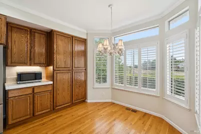 1804 Adobe Creek Drive, Petaluma, CA 94954 - Photo 8