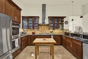 5151 Lakeshore Dr, Fairfield, CA 94534 - Photo 4