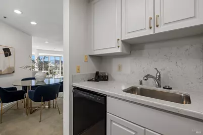 100 Thorndale Drive #350, San Rafael, CA 94903 - Photo 12