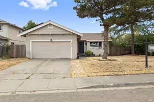 910 Javan Way, Suisun City, CA 94585 - Photo 2