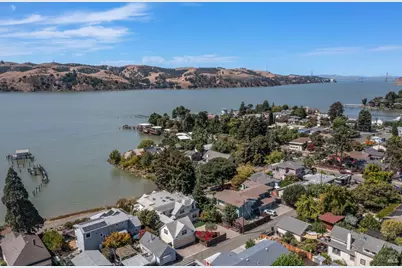 455 W I Street, Benicia, CA 94510 - Photo 76
