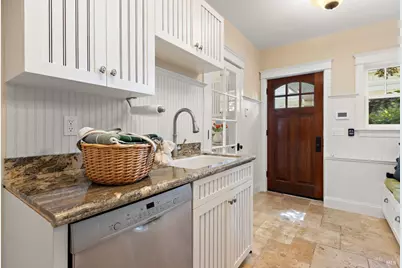455 W I Street, Benicia, CA 94510 - Photo 20