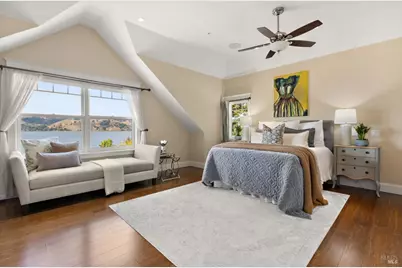 455 W I Street, Benicia, CA 94510 - Photo 28