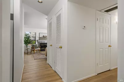 425 Mission Boulevard, Santa Rosa, CA 95409 - Photo 14