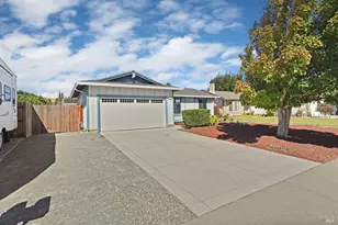 775 Oakbrook Dr, Fairfield, CA 94534 - Photo 2