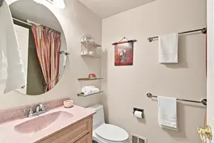 321 Mockingbird Cir, Santa Rosa, CA 95409 - Photo 20