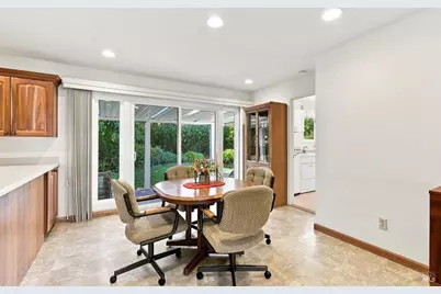 321 Mockingbird Circle, Santa Rosa, CA 95409 - Photo 12