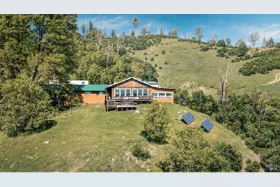 34100 Mendocino Pass Road, Covelo, CA 95428 - Photo 2