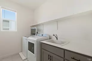 2725 Ambrosia Wy, Fairfield, CA 94533 - Photo 22