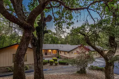 5439 Vista Grande Drive, Santa Rosa, CA 95403 - Photo 4