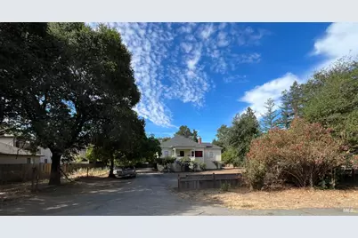 1723 Novato Boulevard, Novato, CA 94947 - Photo 2