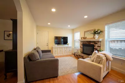 1119 Santa Cruz Way, Rohnert Park, CA 94928 - Photo 18