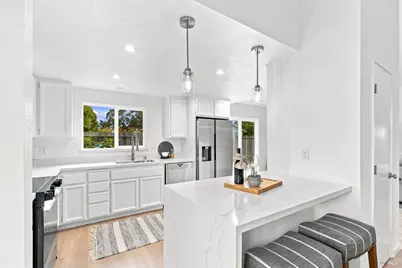 2436 Valley West Drive, Santa Rosa, CA 95401 - Photo 10