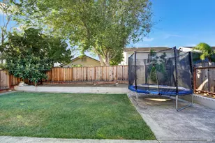 1896 Clarendon Dr, Fairfield, CA 94534 - Photo 44