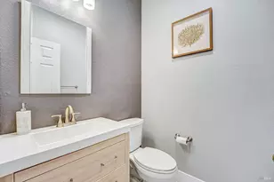1896 Clarendon Dr, Fairfield, CA 94534 - Photo 18