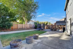 1896 Clarendon Dr, Fairfield, CA 94534 - Photo 40