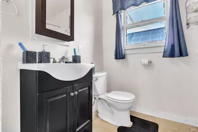 2301 86th Avenue, Oakland, CA 94605 - Photo 4