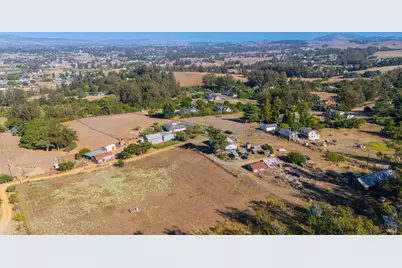 395 Monte Vista Lane, Petaluma, CA 94952 - Photo 68