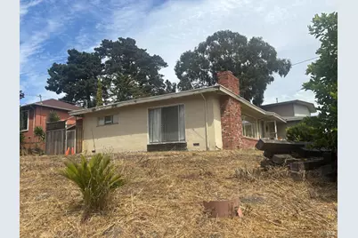 1064 Manor Road, El Sobrante, CA 94803 - Photo 4