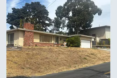1064 Manor Road, El Sobrante, CA 94803 - Photo 2