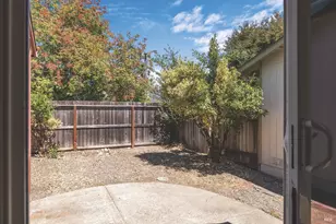 2325 Gads Hill St, Santa Rosa, CA 95401 - Photo 24