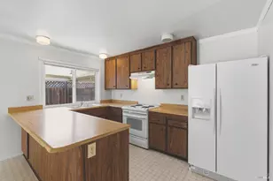 2325 Gads Hill St, Santa Rosa, CA 95401 - Photo 14