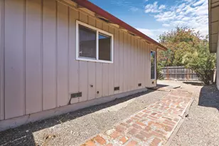 2325 Gads Hill St, Santa Rosa, CA 95401 - Photo 28