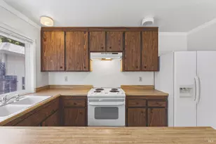 2325 Gads Hill St, Santa Rosa, CA 95401 - Photo 16