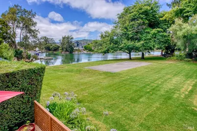 95 Caribe Isle, Novato, CA 94949 - Photo 30