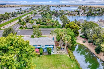 95 Caribe Isle, Novato, CA 94949 - Photo 34
