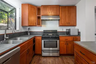 1580 Humboldt St, Santa Rosa, CA 95404 - Photo 10