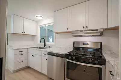 700 E Gobbi Street #26, Ukiah, CA 95482 - Photo 4