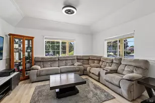 302 Desiree Pl, Windsor, CA 95492 - Photo 10