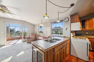 3384 Shoreline Hwy, Stinson Beach, CA 94970 - Photo 12