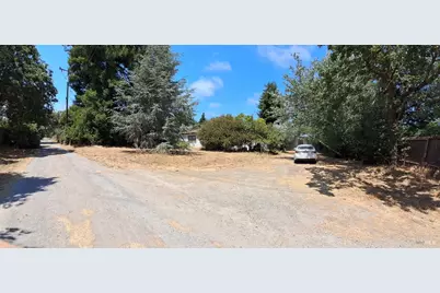 5200 Lupine Lane, Sebastopol, CA 95472 - Photo 4