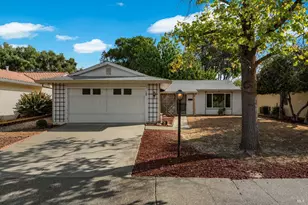 109 Rainier Cir, Vacaville, CA 95687 - Photo 1