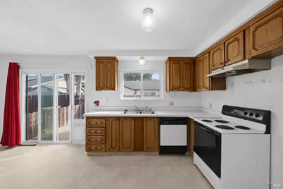 436 Pepper Court, Vacaville, CA 95687 - Photo 10