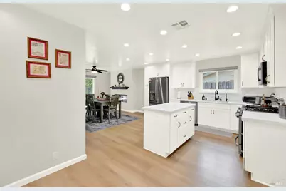 707 Linwood Street, Vacaville, CA 95688 - Photo 18