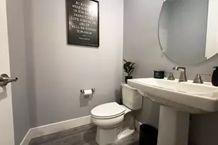 2408 Azure Pl, Fairfield, CA 94533 - Photo 12